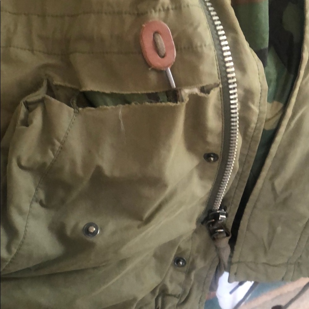 Jacket - Picture 5 of 5